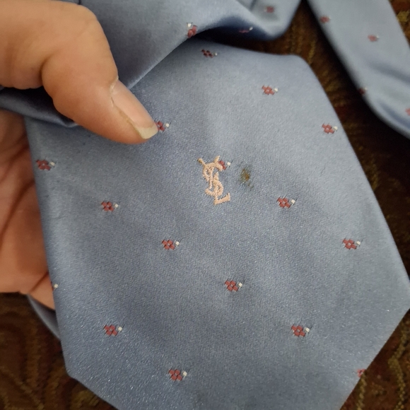 Vintage YSL Yves Saint Laurent Designer Tie. - Picture 10 of 11